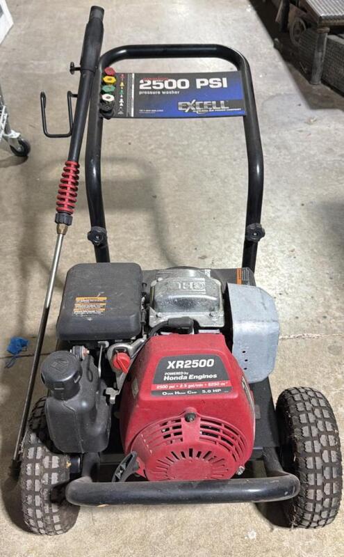 Excell 2500PSI Pressure Washer w/ Honda Engine