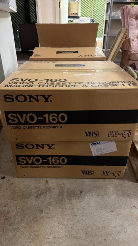 (2) SVO 160 Sony Video Cassette Recorders