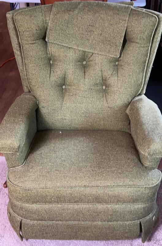 Avocado Tweed LA-Z-BOY Recliner