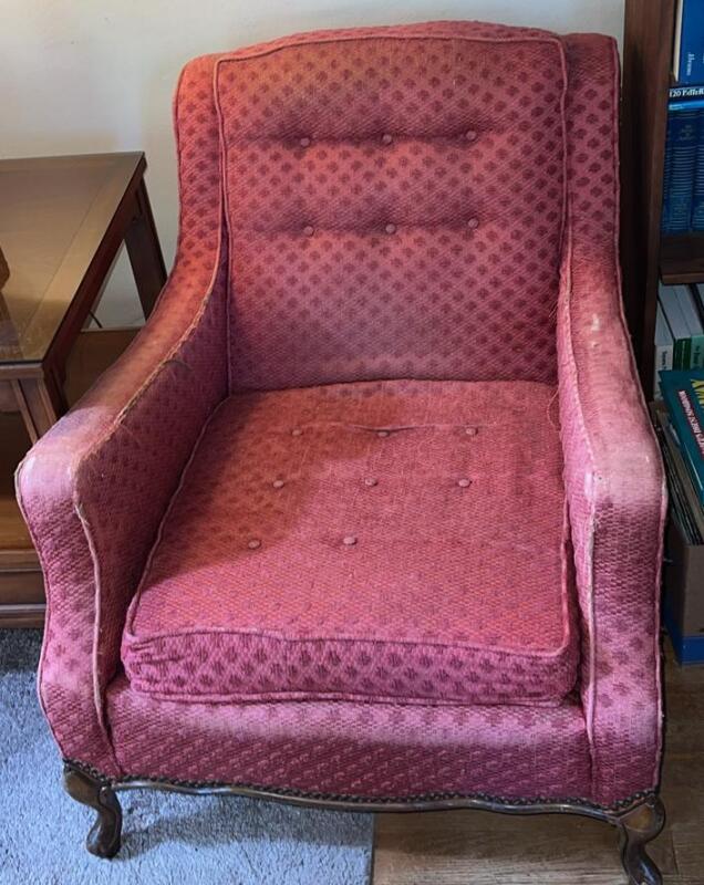 Red Lounge Chairs (2)
