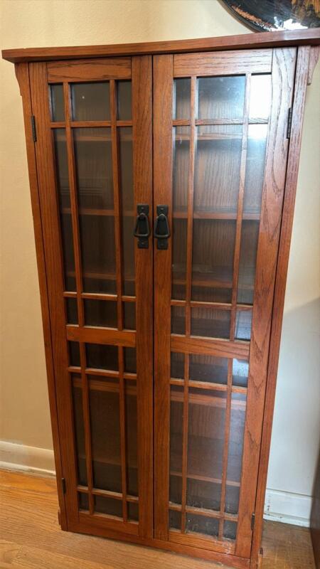 Craftsman style cabinet