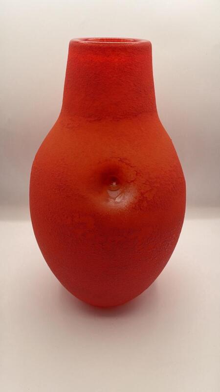 Hand Crafted Textured Viewing Vase Glass