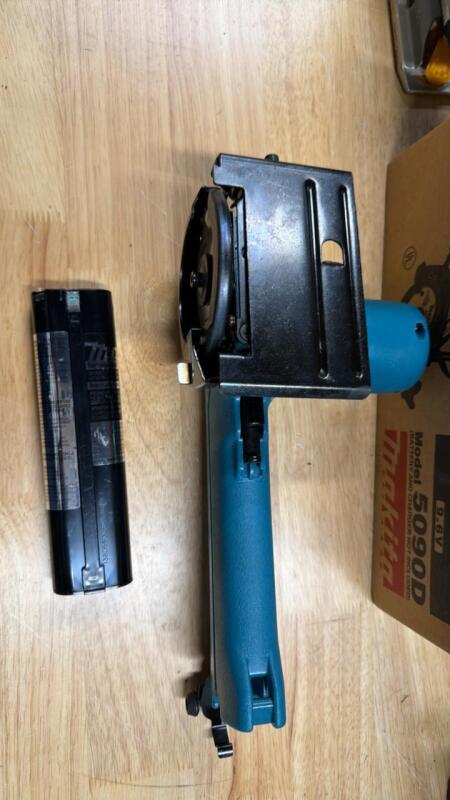Makita cordless circular saw, and Ryobi saw