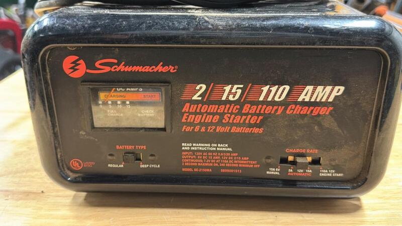 Schumacher Battery charger engine starter