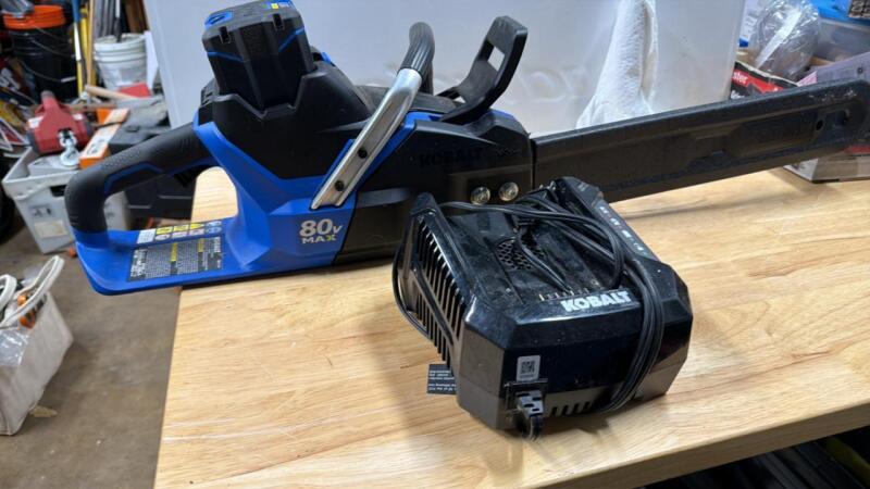 Kobalt 80 V chainsaw with charger and battery