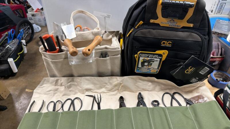 Tool roll, backpack, and tool bag