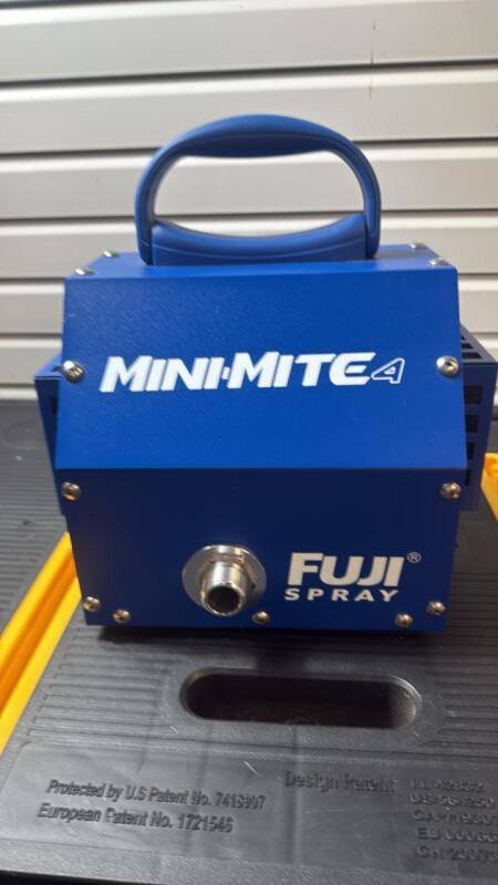 MiniMite 4 paint sprayer