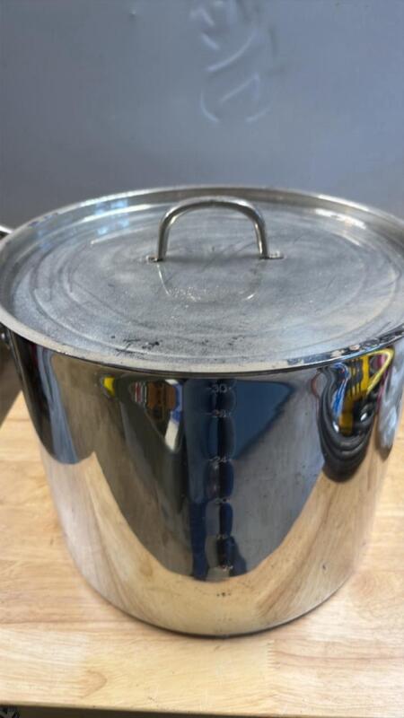 Large pot with funnel