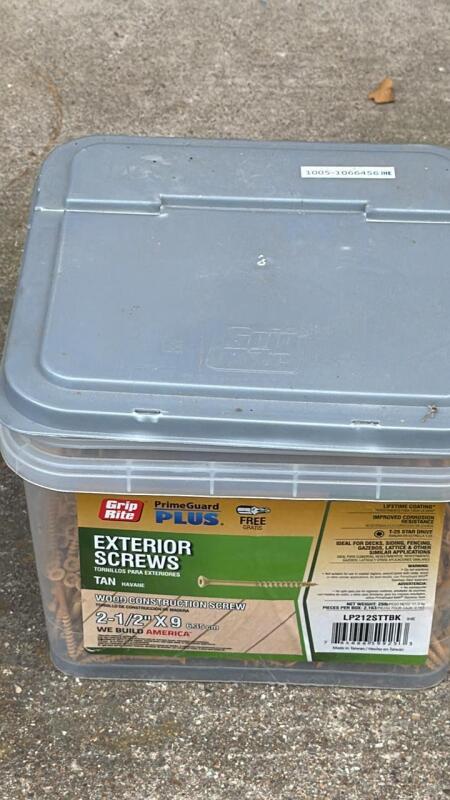 Exterior screws