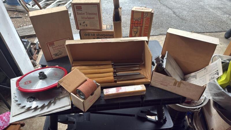 Assorted blades, woodcraft ect