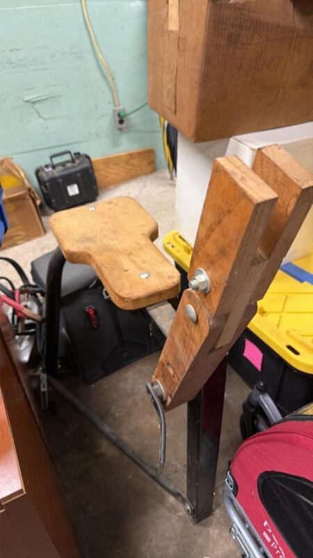 Stitching horse