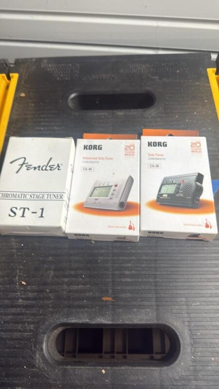 Fender Tuner & Korg Tuners