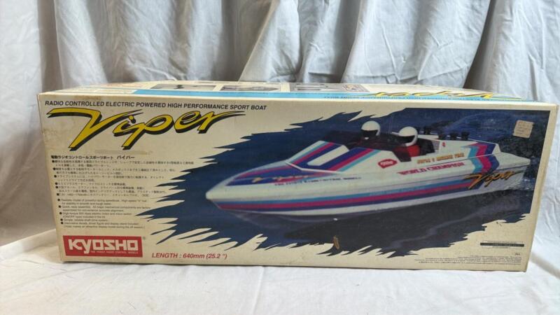 Viper RC sport boat