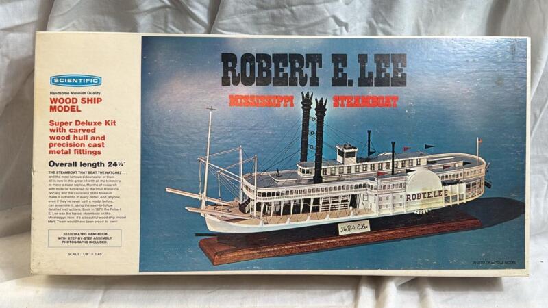 Robert Ehli steamboat model
