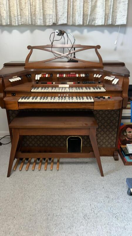 Baldwin Cinema II Organ w/ Wooden Bench