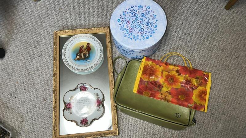 Hanging Home Decor, Decorative Tin & Hand Bags