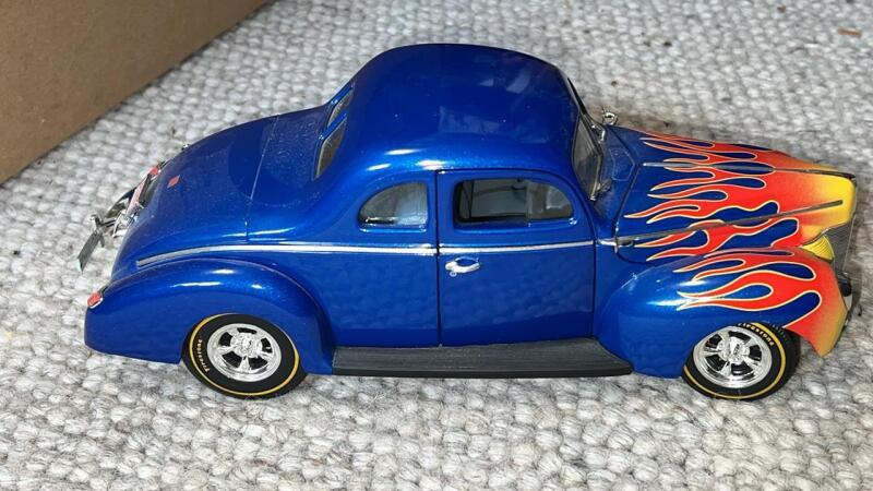 1940 Ford Street Rod Die Cast Model