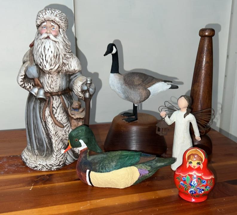 Ceramic & Wood Carving Decor