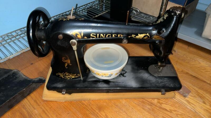 Vintage Singer Sewing Machine