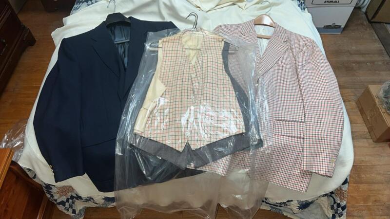 Vintage Men's Sport Coat, Blazer & Vests (2)