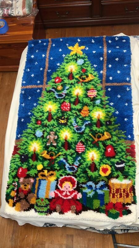 Christmas Latch Hook Rug Art