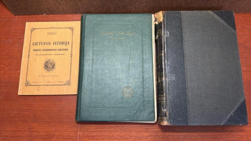 Vintage Lithuanian books