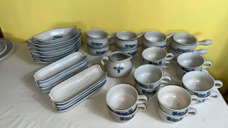 Pfaltzgraff Yorktowne Stoneware Set