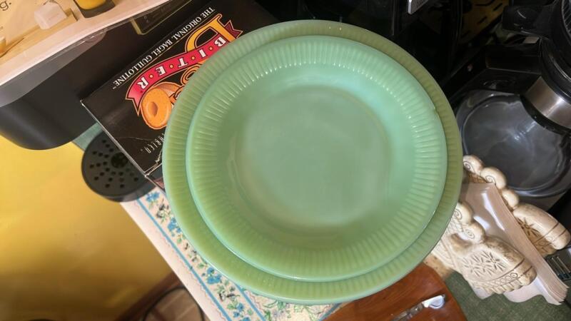 Fire King Jadeite Green Plates (4)