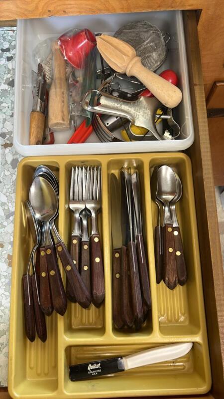 Flatware & Kitchen Utensils