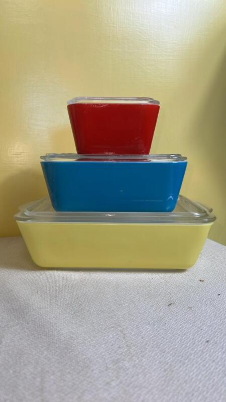 Vintage Pyrex Casserole Dishes (3)