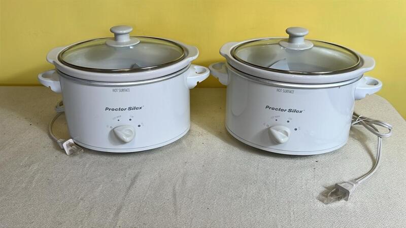 Mini Crock Pots (2)