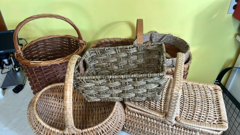 Wicker & Woven Baskets