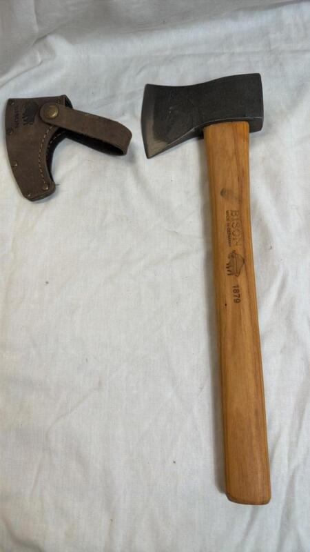 Bison Tomahawk