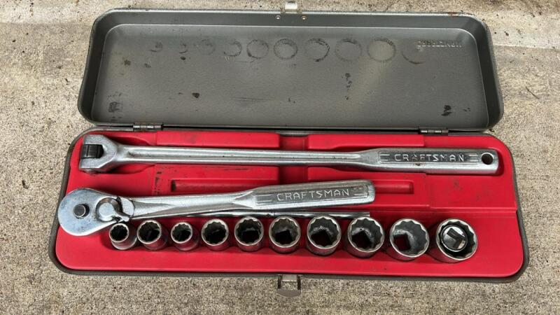 Craftsman Socket Set in Metal Carrying Case