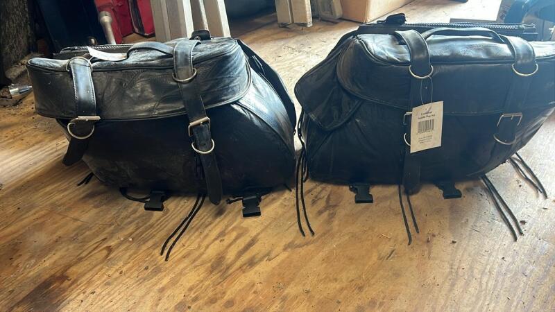 Saddle Bag Sets (2)