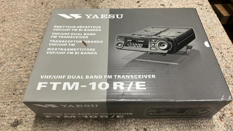 Yaesu FTM-10R/E VHF/UHF Dual Band FM Transceiver