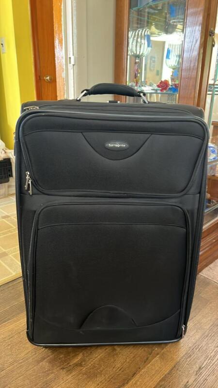 Samsonite Rolling Suitcase
