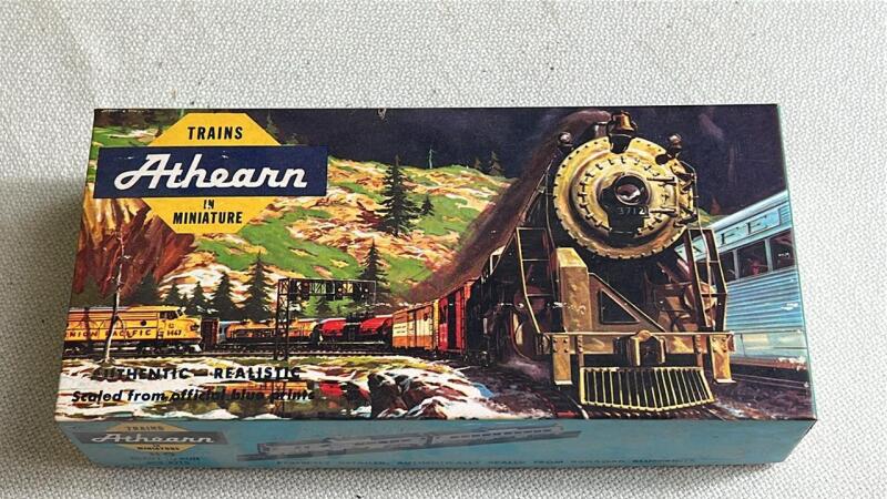 Athearn Blue Box HO scale model Baby Hi-Cube Boxcar kit commemorating the "Chattanooga Central" railroad club 198703