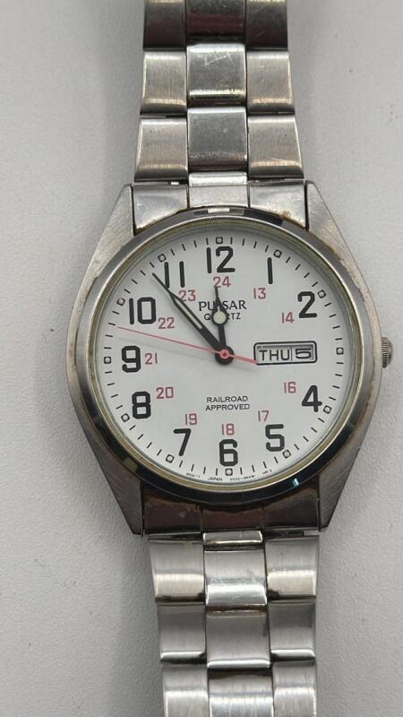 Pulsar watch